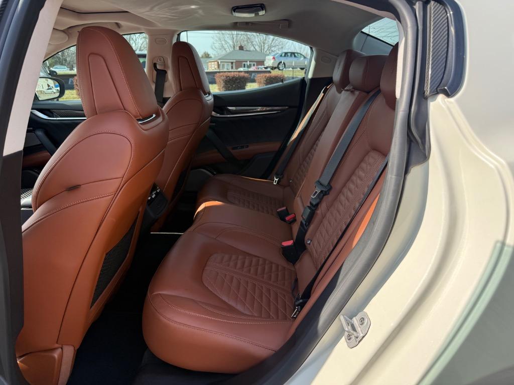 2020 Maserati Ghibli S GranSport - Photo 11