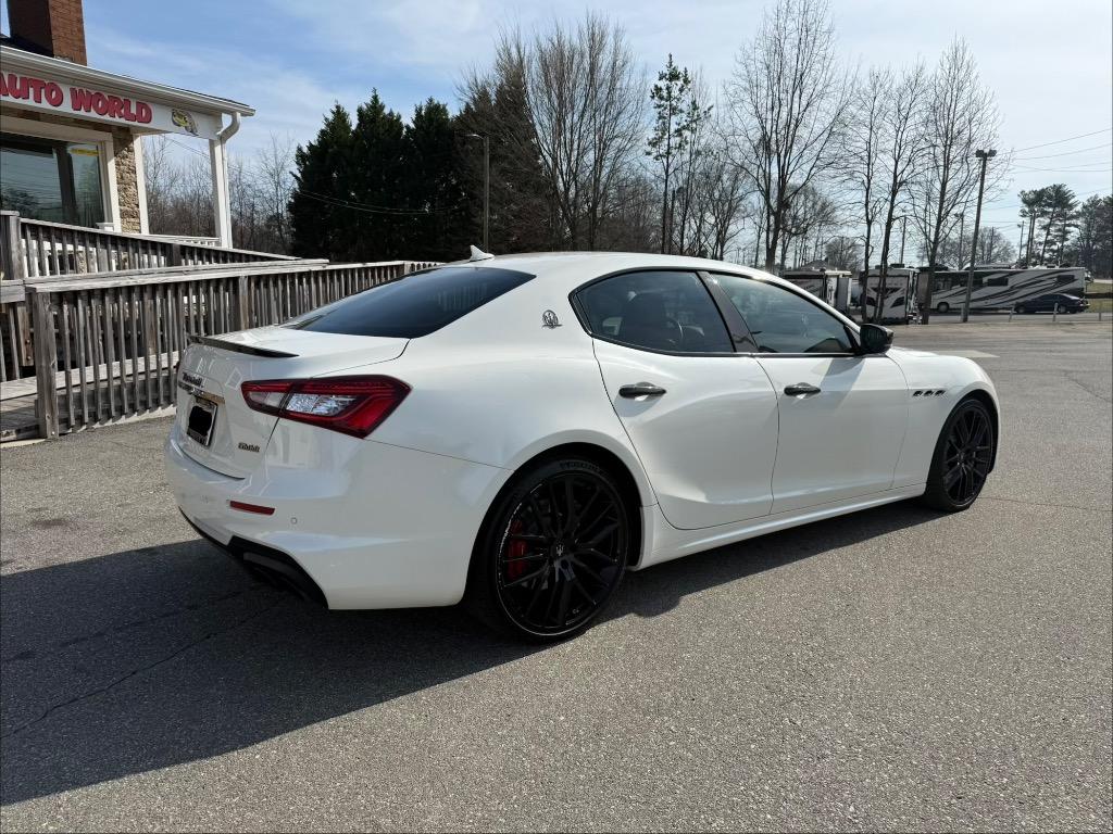 2020 Maserati Ghibli S GranSport - Photo 6